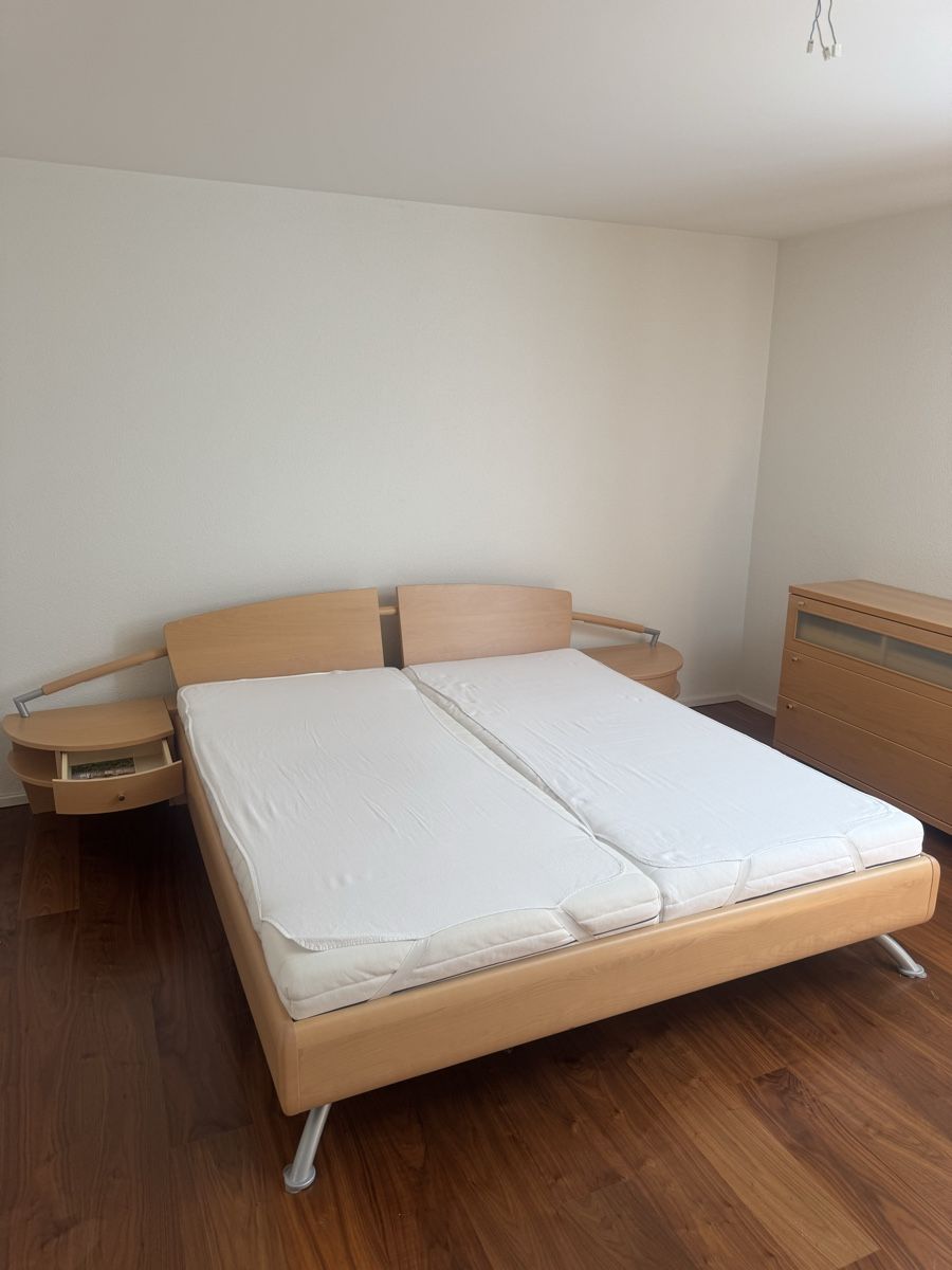 Betten: Hochwertiges Eichenholz Schlafzimmer – Gebraucht aus Neuenhof von lor_w9kl 1