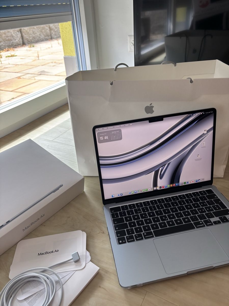 Apple Notebooks: 13-inch MacBook Air M5 chip – Neu (gemäss Beschreibung) aus Matzingen von Baumi_C 3