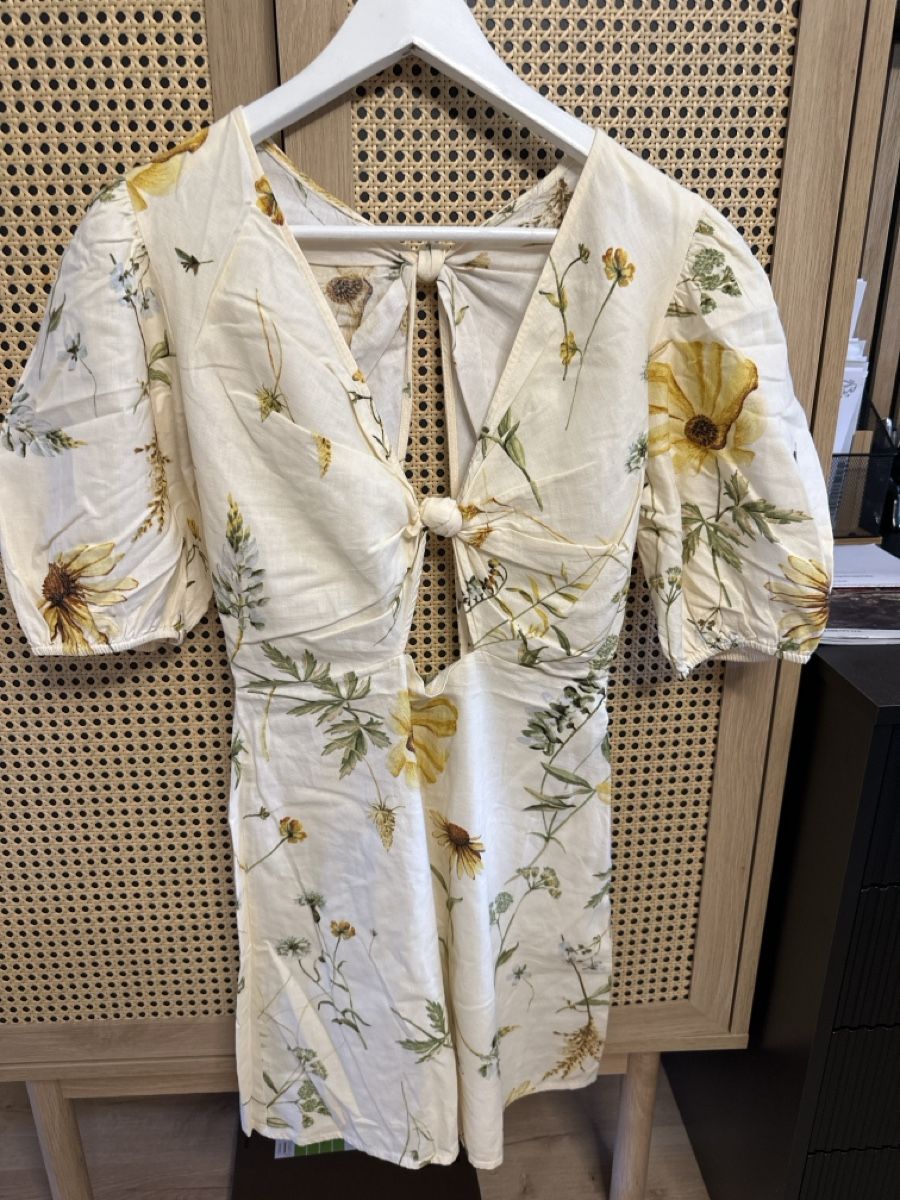 H&M Robes: H&M Kleid Gr S  – D'occasion à Volketswil par Sina008
