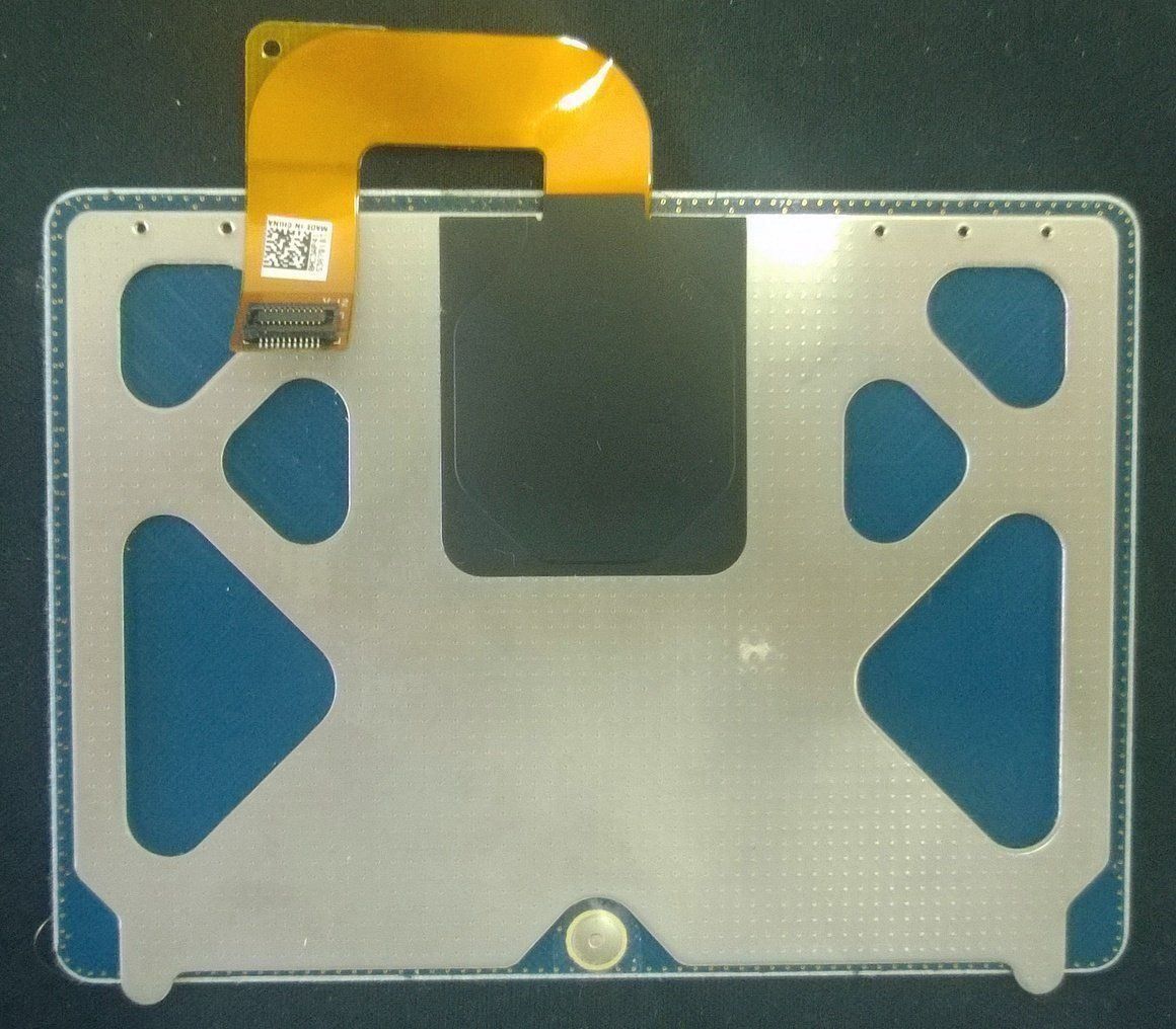 Componenti elettronici: Touchpad MacBook Pro 15' A1286 Late 2008 – Usato da Cointrin venduto da Alpt 1