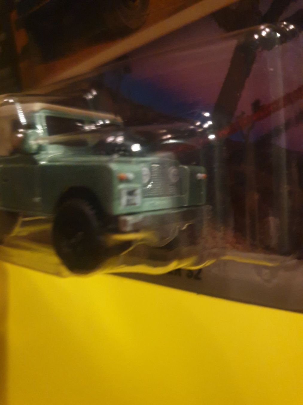 Hot Wheels Modellini d'auto: Hot Wheels LAND ROVER S2 – Nuovo e nell'imballaggio originale da Oftringen venduto da Rotor 7