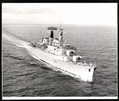 Fotografie Royal Navy, Kriegsschiff HMS 