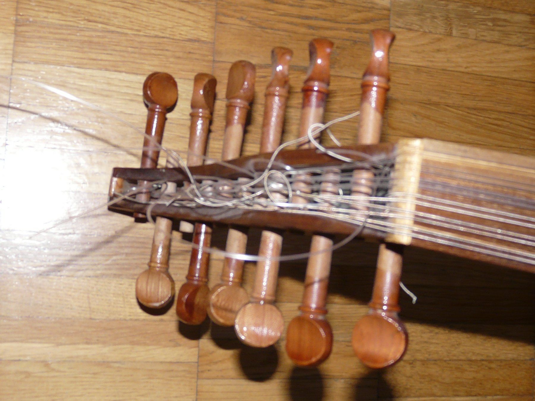 Strumenti musicali: OUD Ali Khalifeh and Sons – Usato da Cadenazzo venduto da Clarico 6