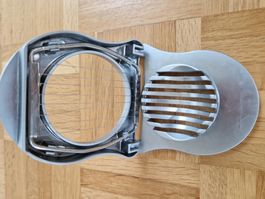 Eierschneider funktionsfähig mit 1 defekten Metall Pfaden