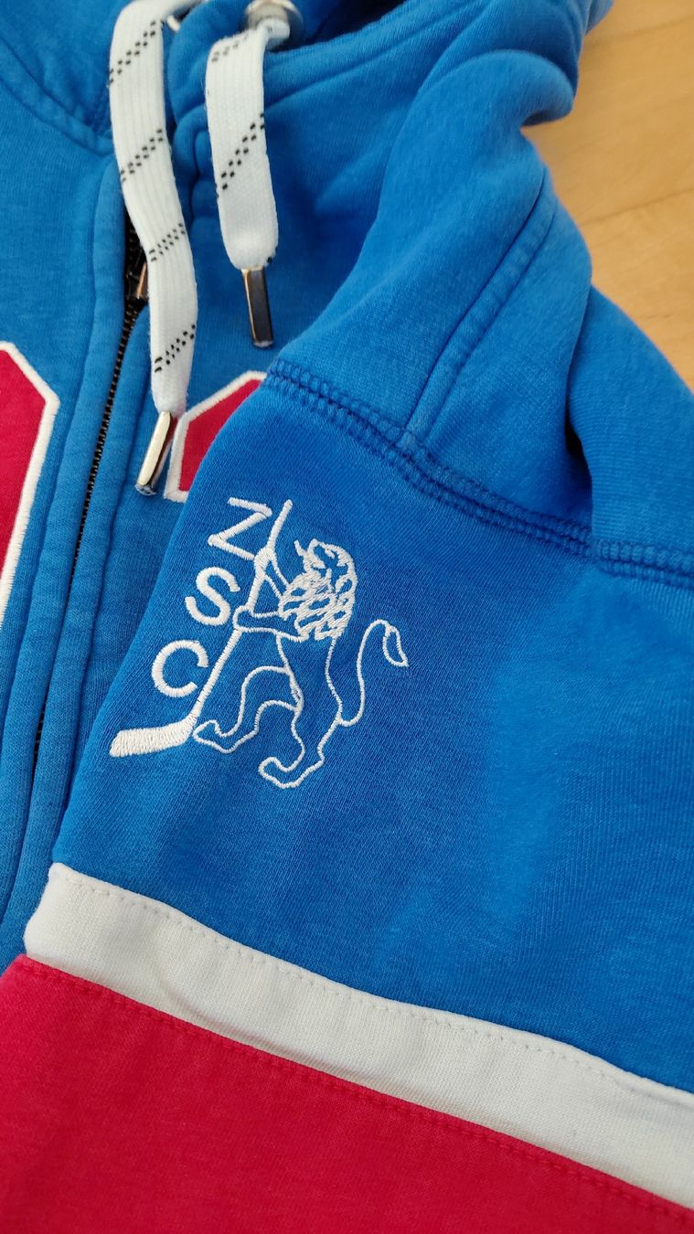 Pullover & Sweatshirts: ZSC Pullover – Gebraucht aus St.Gallen von duensten 1