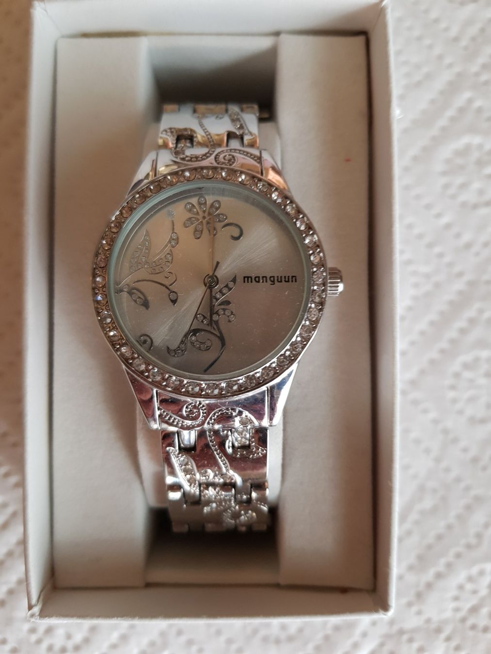 Orologi: Uhr Mangoon Edelstahl – Usato da Hausen am Albis venduto da Sr71