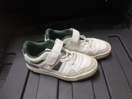 Knabenschuhe