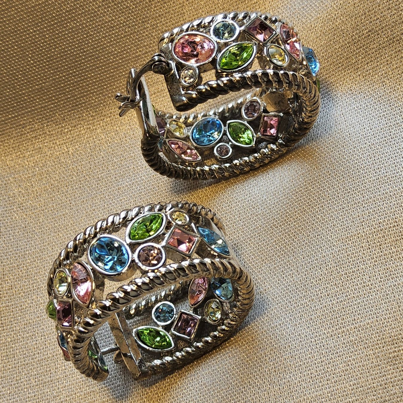 Ohrringe & -stecker: Vintage wunderschöne Strass Creolen – Gebraucht aus Zürich von helsan 8