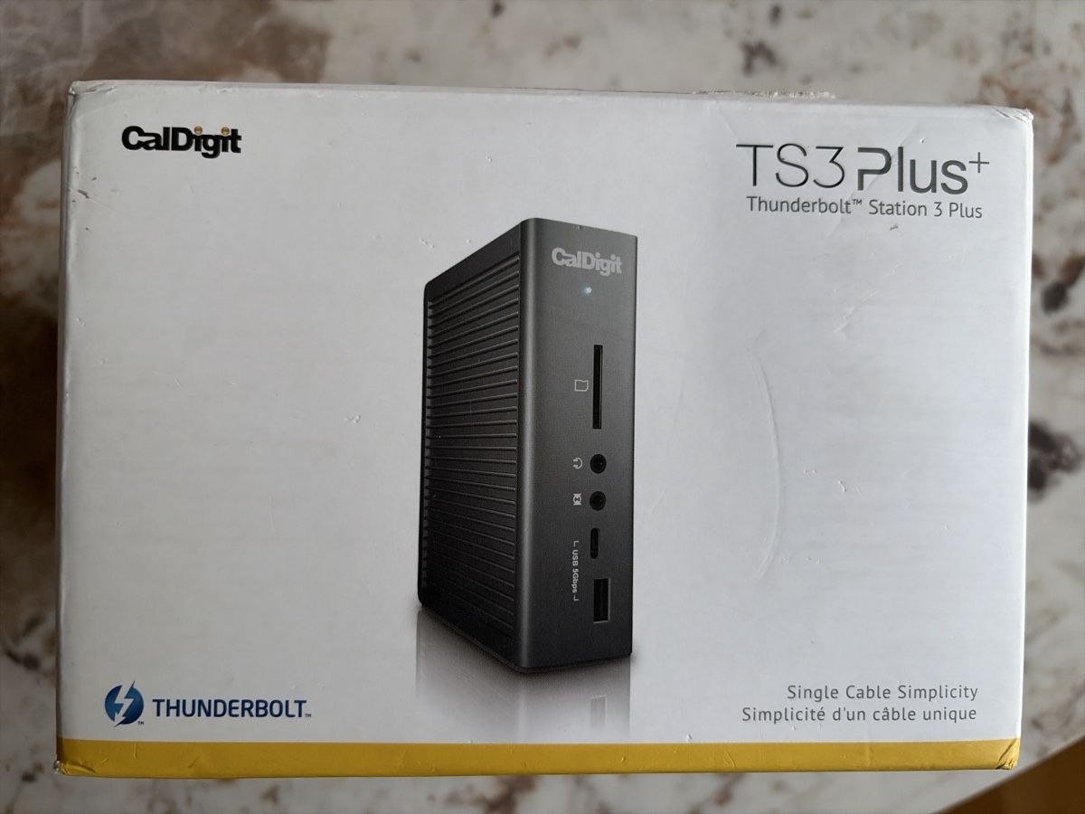 CalDigit Docking station: CalDigit TS3 Plus+ Thunderbolt Dock Station – Nuovo (secondo la descrizione) da Genève venduto da Ricknet