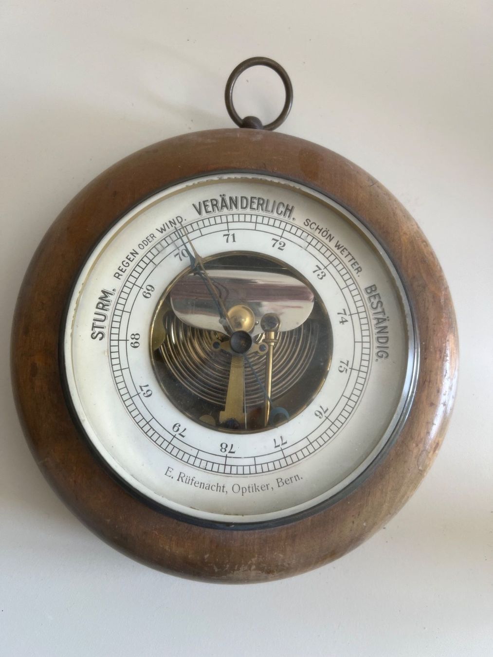 Altri elettrodomestici e apparecchi d’epoca: Antiker Barometer aus Holz – Usato da Hinterkappelen venduto da rum_y52q