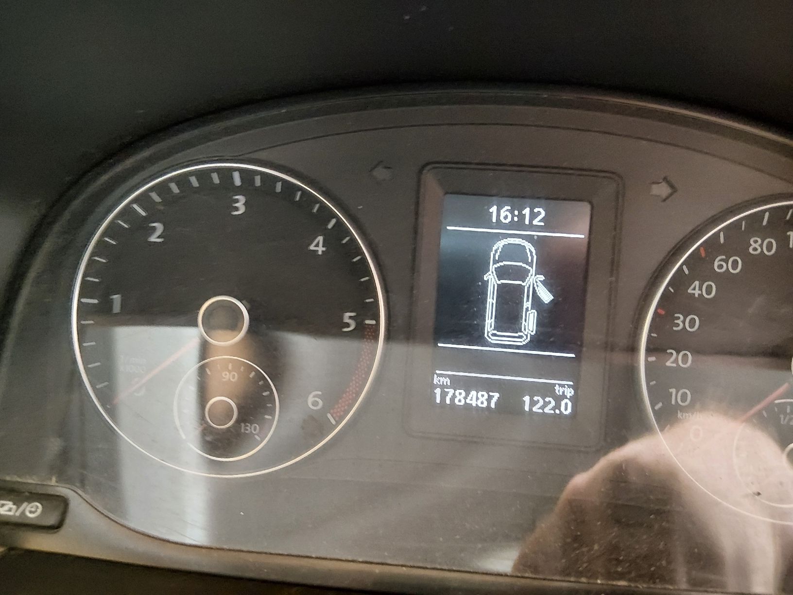 VW Veicoli commerciali: VW Caddy Maxi Kasten 4motion – Usato da Oberriet SG venduto da Cato78 5