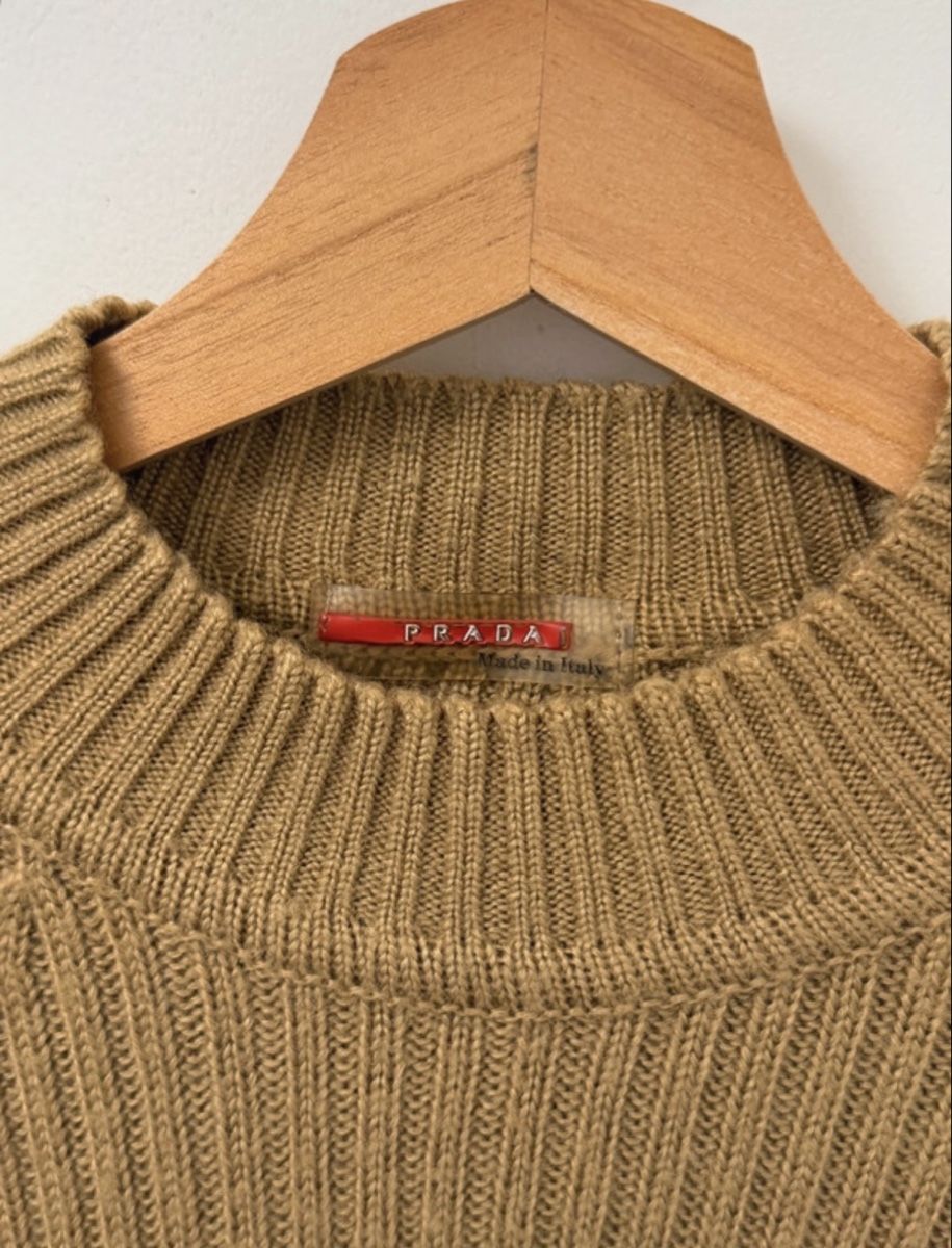 Prada Maglioni & Felpe: Vintage Prada knit wool sweater – Nuovo (secondo la descrizione) da Plan-Les-Ouates venduto da Loved_Panda_Clothing 1