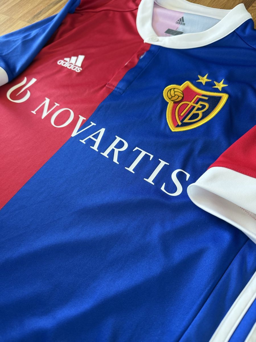 Adidas Leibchen & Hosen: Original FC Basel 2017/18 Trikot L – Gebraucht aus Burgdorf von Shirtsy 2