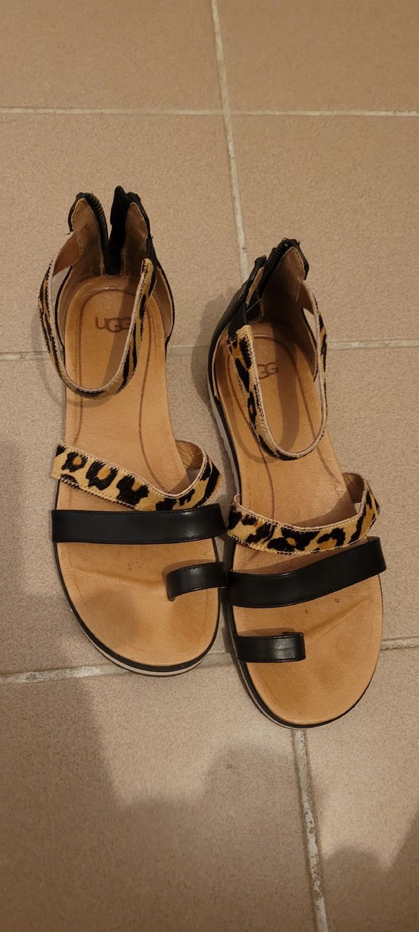 Ugg Damenschuhe: UGG sandale 38 – Neu (gemäss Beschreibung) aus Echallens von frimousse2008