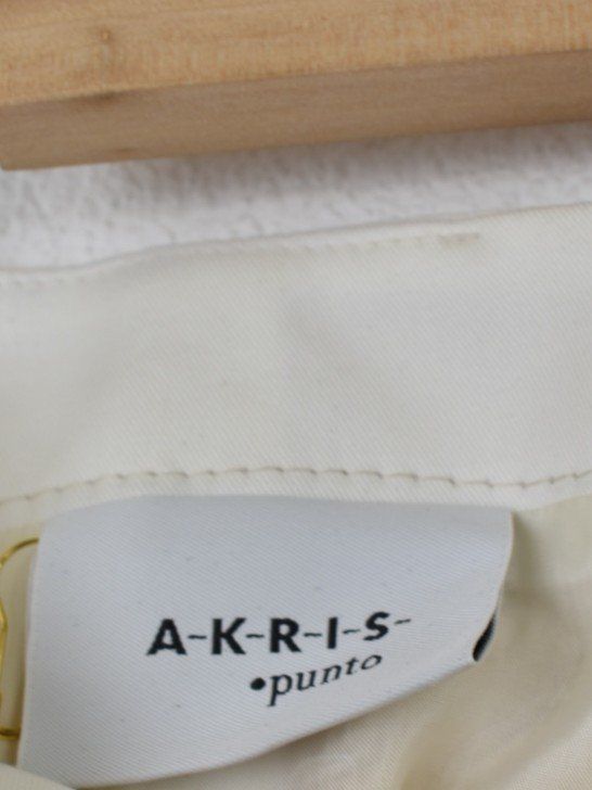 Gonne: Akris Punto Rock, creme, Gr.44 – Usato da Nürensdorf venduto da 2ND_STORY 5