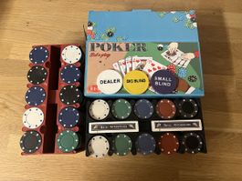 Poker Set mit zusätzlichen Chips