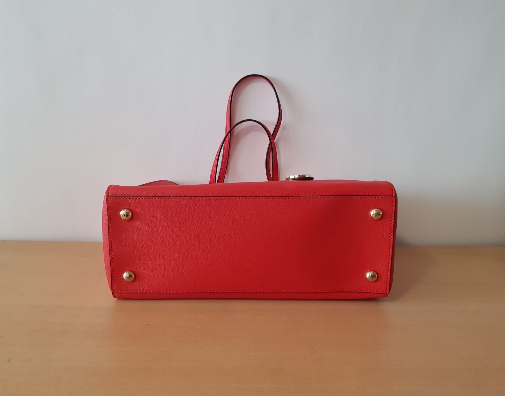 Michael Kors Borse da donna: Original Michael Kors Leder-Handtasche – Usato da Basel venduto da Birs868 5