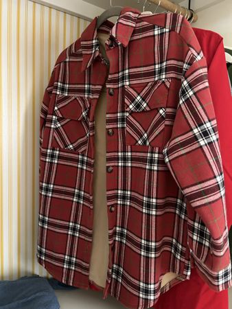 Cozy Flannel Shirt-Jacket for Autumn, Size Medium