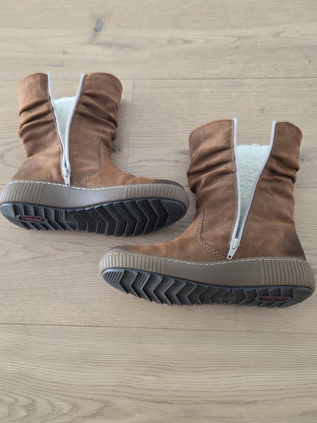 Rieker Scarpe da donna: Rieker Damen Winterstiefel Gr. 38  – Nuovo (secondo la descrizione) da Zürich venduto da akw_n6nd 2