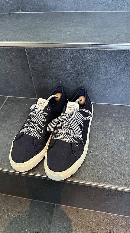 Scarpe da donna: GANT Canvas Sneaker, Marineblau, Gr. 38 – Usato da Bischofszell venduto da Lacde3M 1