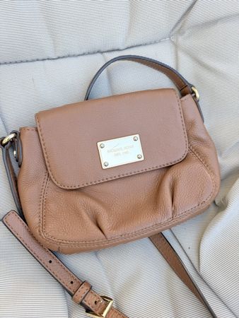 Michael Kors Umhängetasche Leder braun