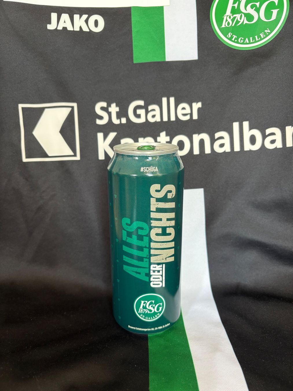 Spiritueux: Schüga FCSG Cupbier – Neuf avec emballage d'origine à Arbon par unclemeat