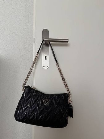 Guess Tasche zu verkaufen