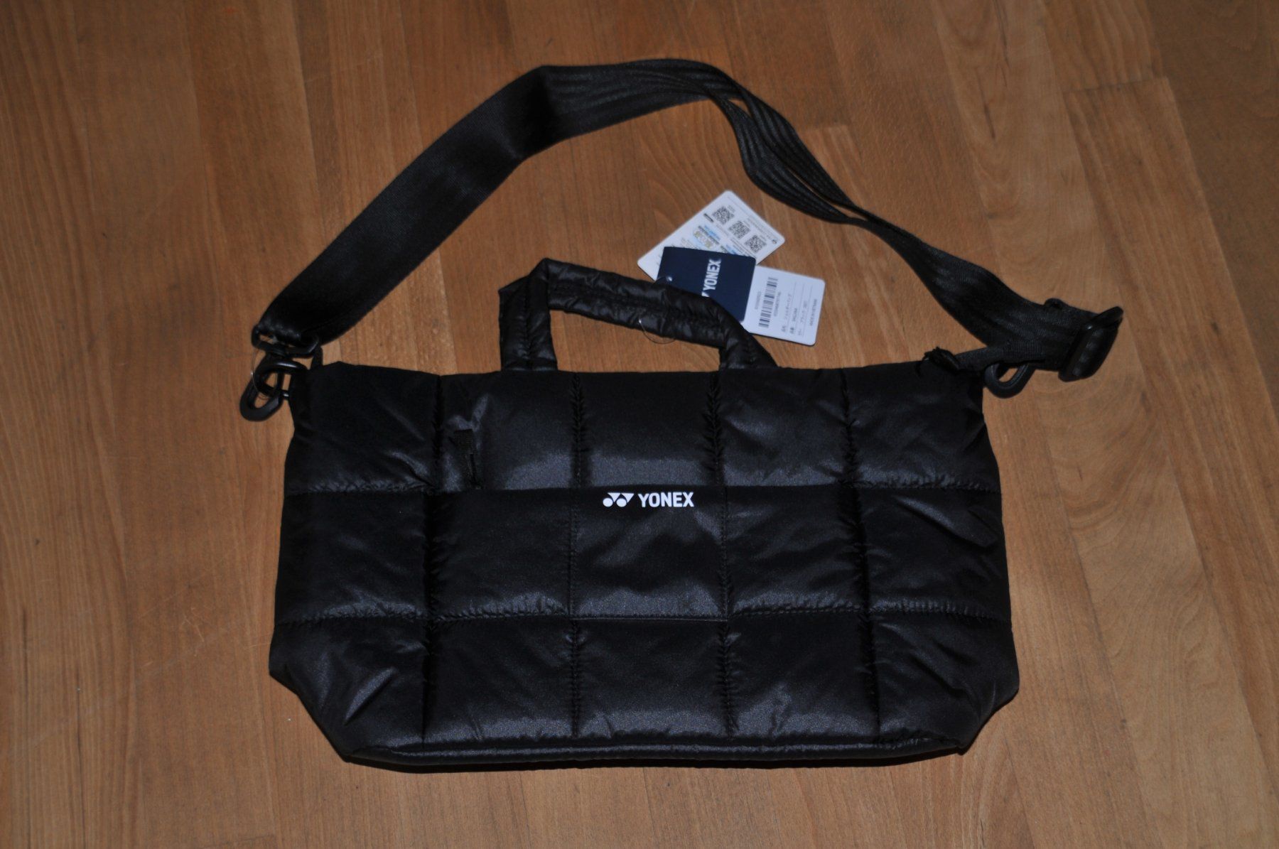 Yonex Borse da donna: Super coole YONEX Schultertasche - NEU – Nuovo e nell'imballaggio originale da Winterthur venduto da Schwestere 2