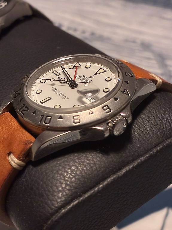 Rolex Orologi: Rolex Explorer II 16570 - 40mm – Usato da Corminboeuf venduto da nic_2d7k