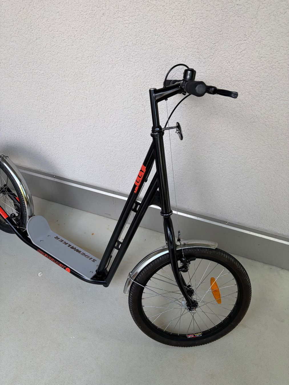 Kickboard: Tretroller/Trottinett/Kickboard Sidewalker Schwarz – Usato da Brüttisellen venduto da Fabiii.st 7