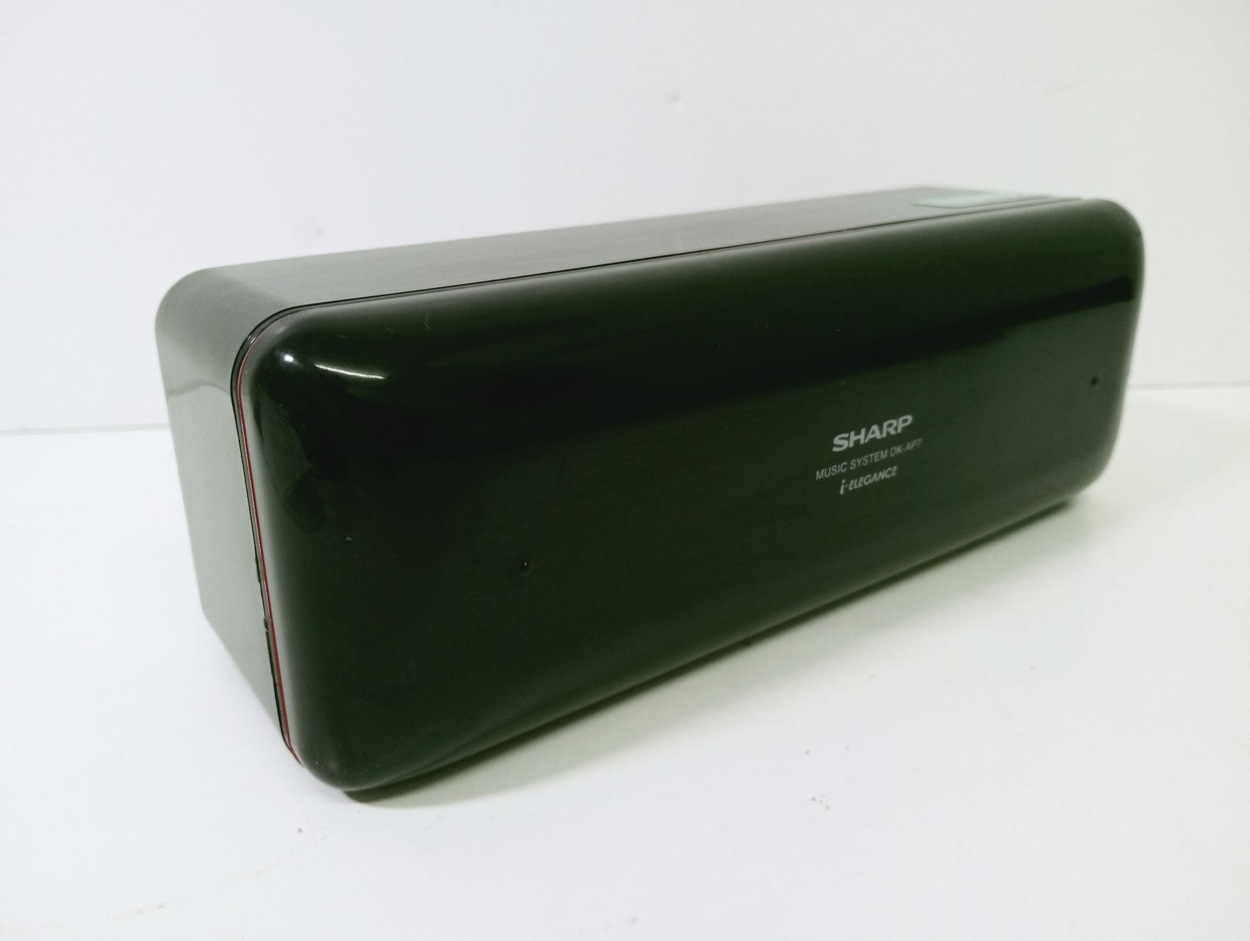 Docking station: Sharp DK-AP7 iPod iPhone Docking Station Schwarz – Usato da Allschwil venduto da Evgeniia78 6