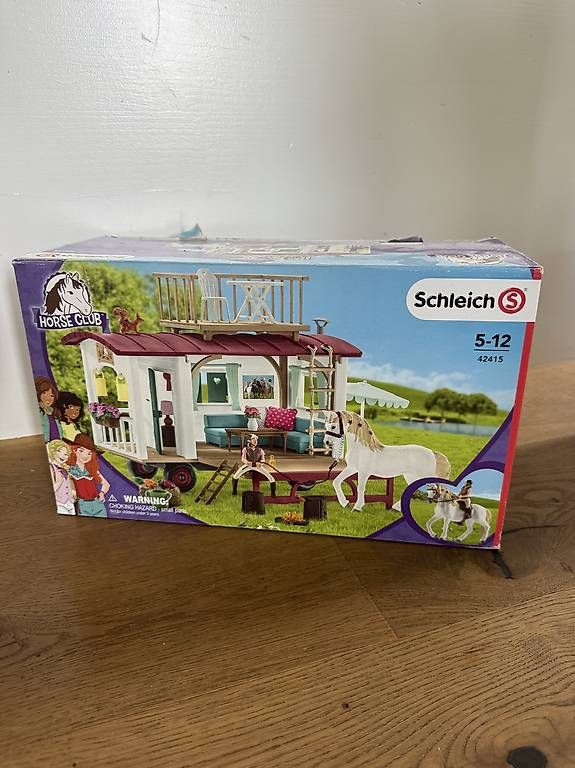 Giocattoli: Schleich Wohnwagen 42415 – Usato da Horgen venduto da simonell75