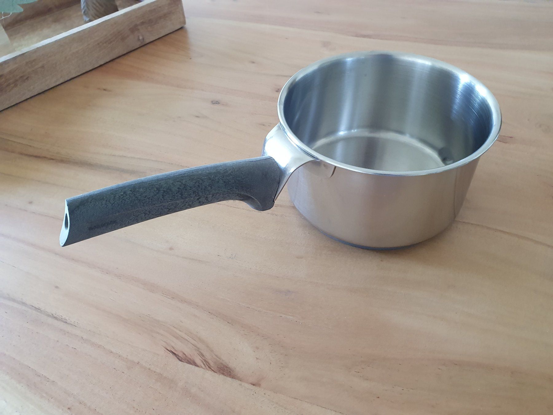 Töpfe: Gebrauchter Kochtopf 16 cm Durchmesser – Gebraucht aus Zürich von car_h899 4