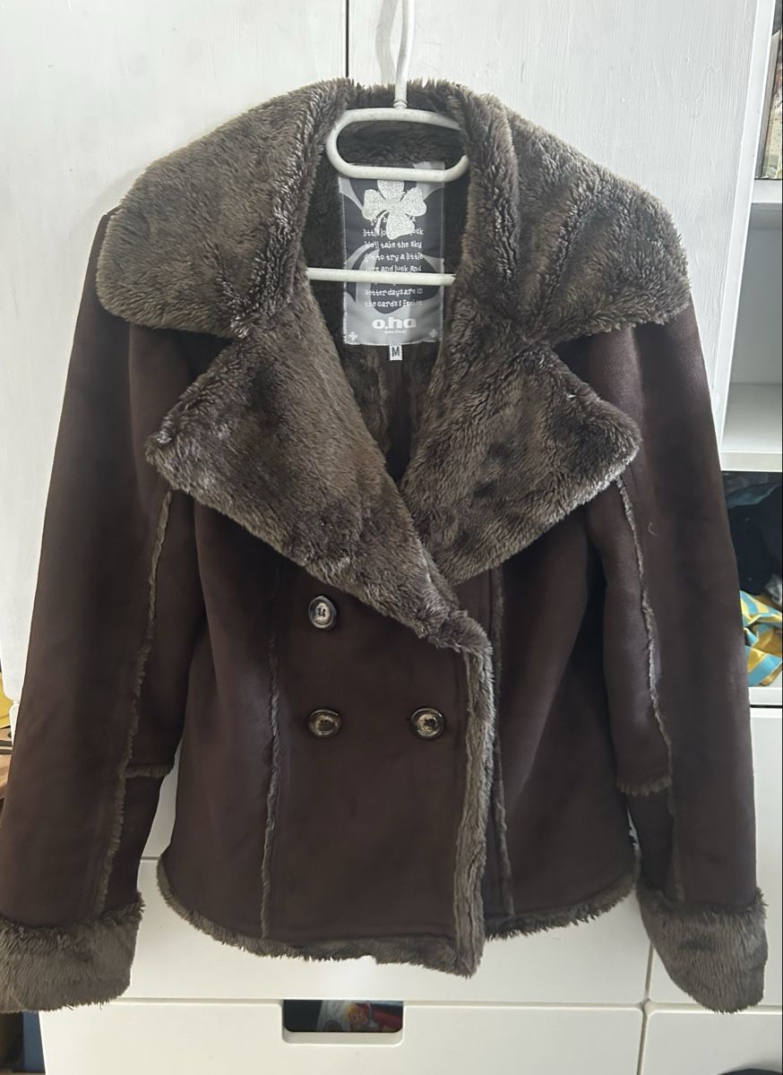 Vestes: Winterjacke mit Fell M – D'occasion à Uster par alin13e