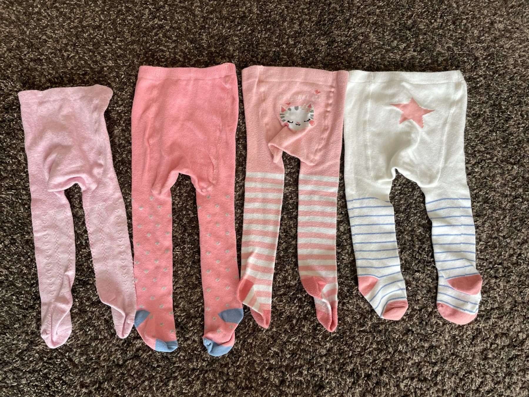 Collants: Mädchen Strumpfhosen Gr. 62-68 – D'occasion à Kloten par schunksz 1