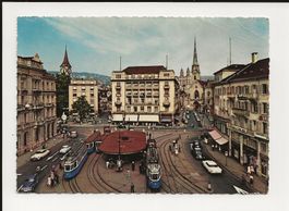 AK 1961 Zürich Paradeplatz belebt mit Tram und U.S. Cars