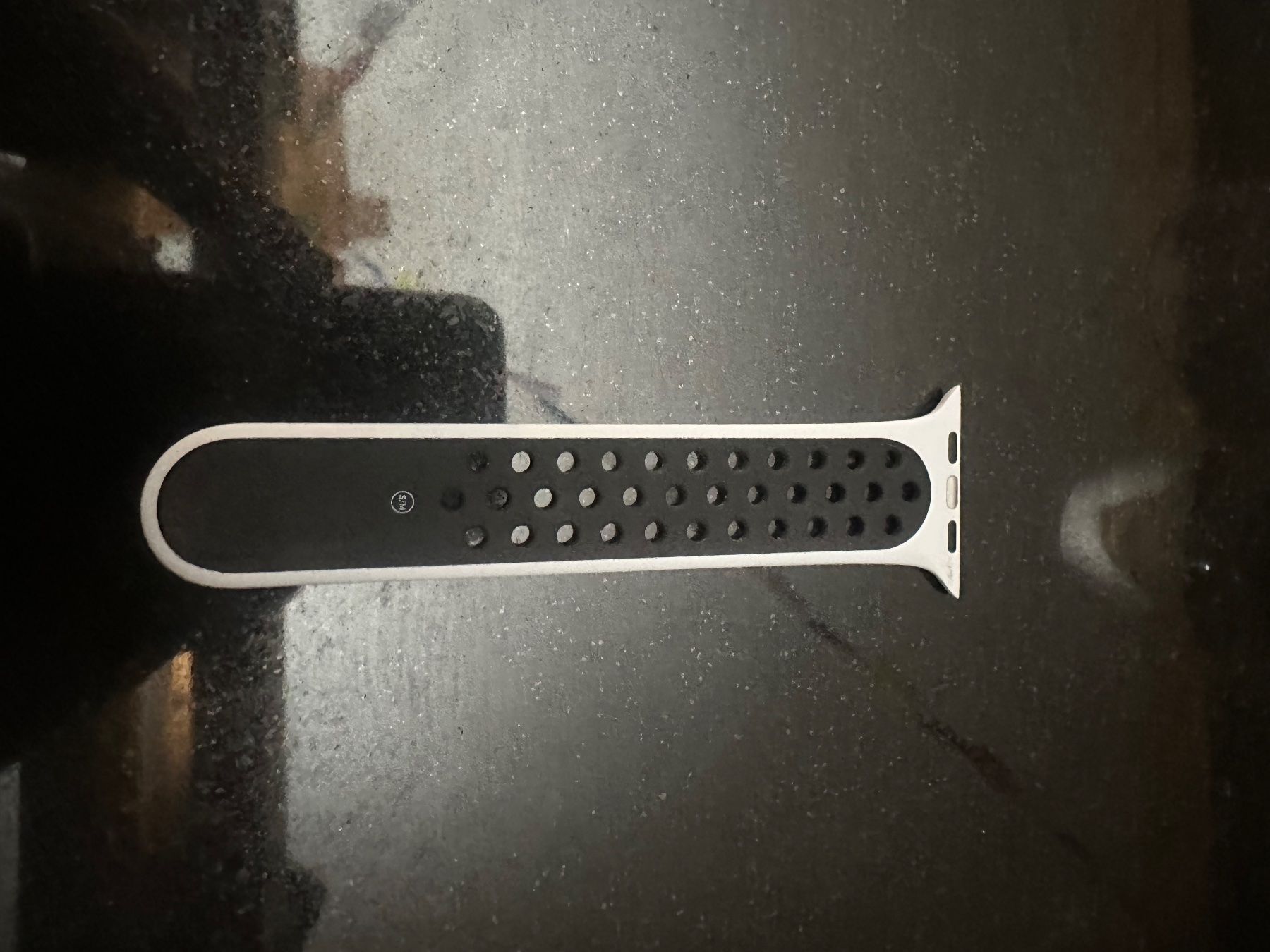 Apple Smartwatch: Apple Watch Band Grösse S/M ungebraucht – Nuovo e nell'imballaggio originale da Liestal venduto da FlomiVivi 1