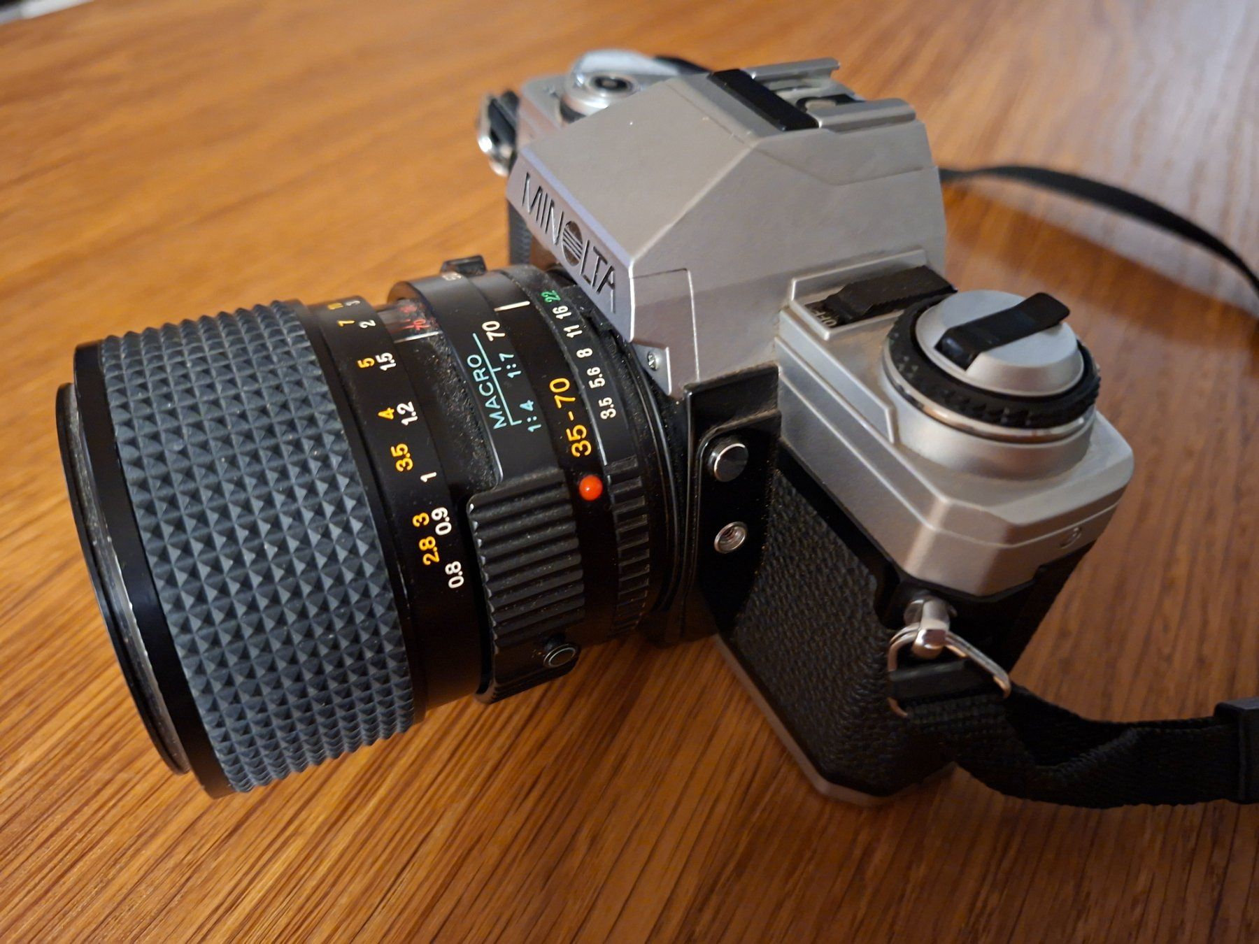 Minolta Kamera: Minolta X300 mit Objektiv 35-70 mm – Gebraucht aus Aarau von knopf15 3