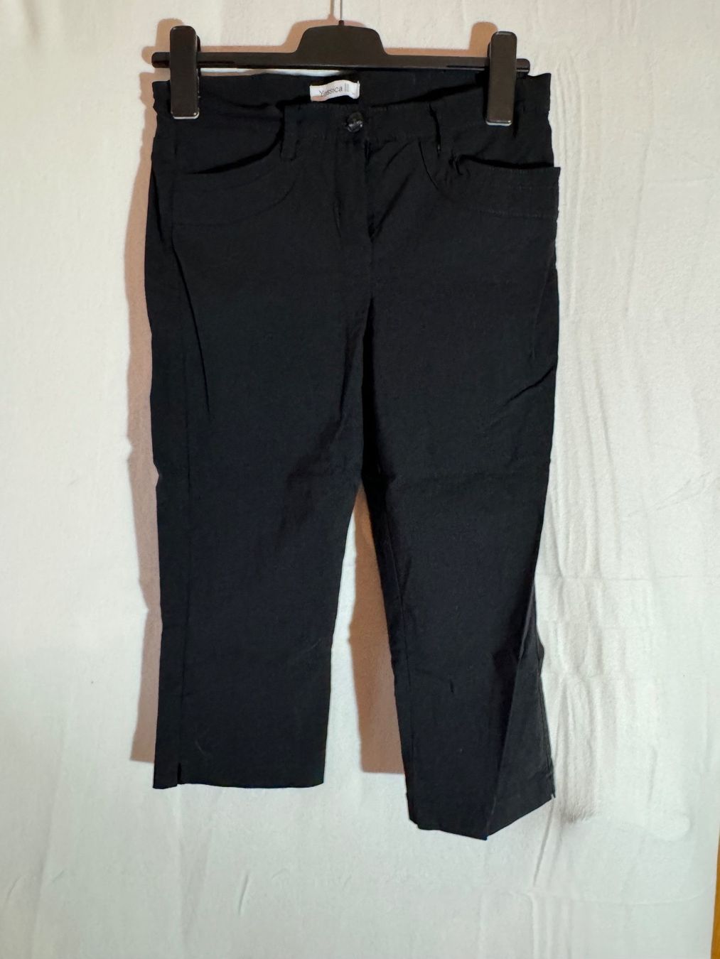 Pantaloni: schwarze 3/4tel Hose Gr. 36 – Usato da Grosswangen venduto da SALE_SALE_SALE