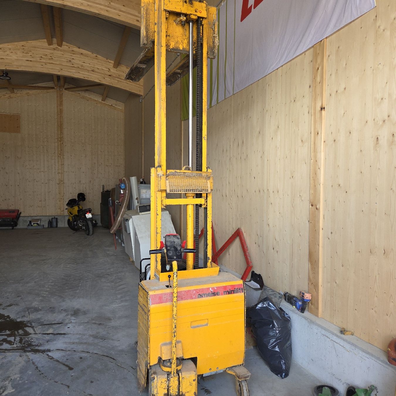 Jungheinrich Carrelli elevatori e a forche: Ameise Jungheinrich  – Usato da Oschwand venduto da GX01 3