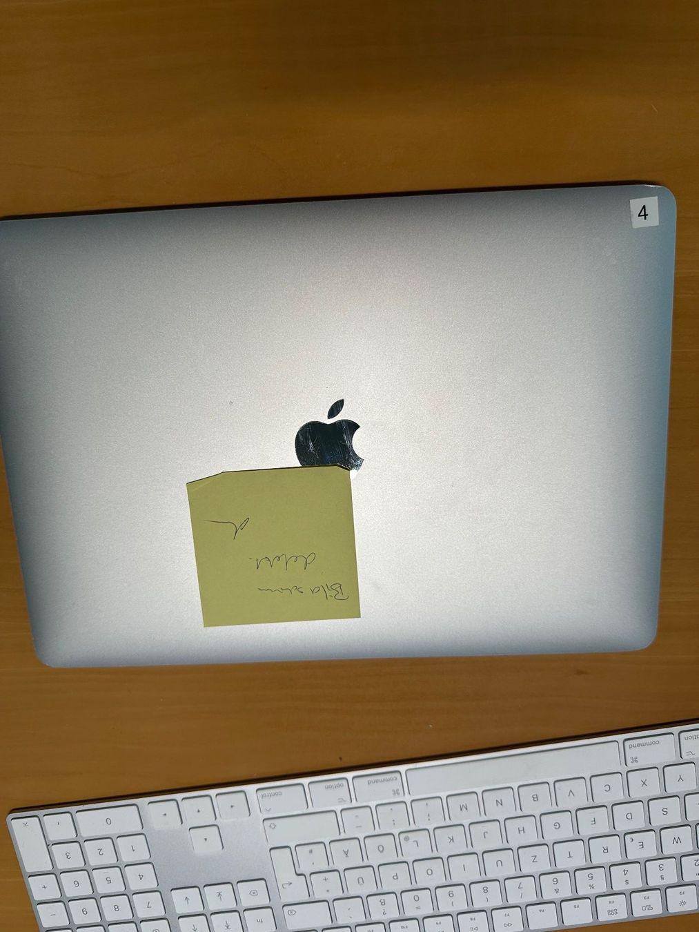 Apple Notebooks: MacAir A2337 (MacBook Air 2020, 13") – Defekt aus Aarau von bau_lp5q 1