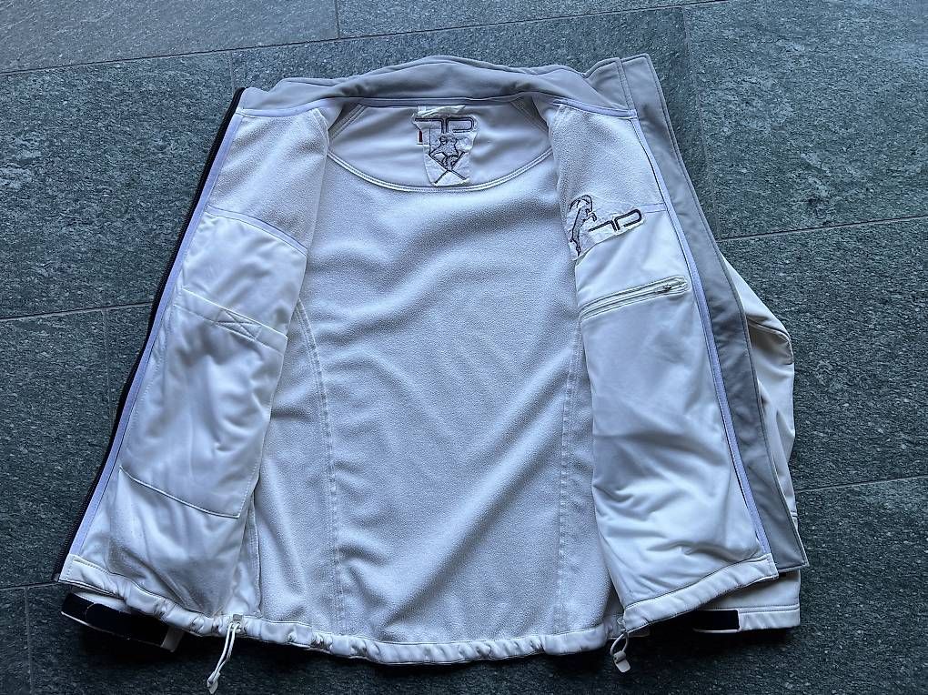 Giacche: Softshelljacke Damen weiss, Grösse M – Usato da Igis venduto da MountainAnd 3