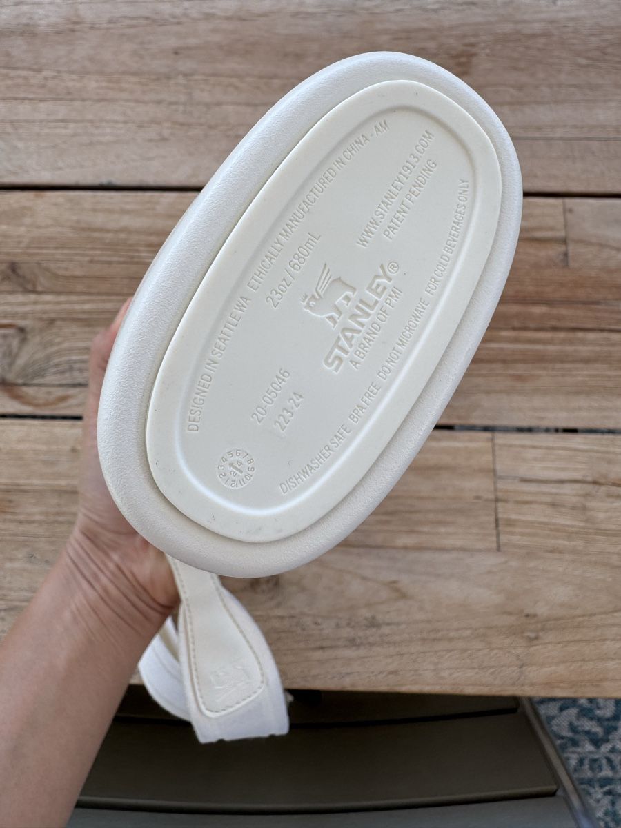 Stanley Trinkflaschen & Thermosflaschen: Stanley Bottle weiss 680ml neu – Neu (gemäss Beschreibung) aus Oberengstringen von 80sete 2