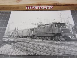 Echtfoto: Zürich Wollishofen mit SBB Ae 4/7, 1986, Schweizer