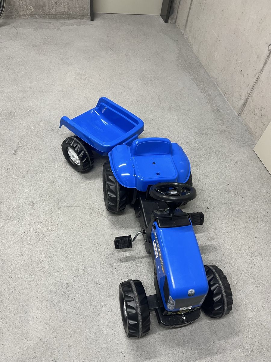 Veicoli per bambini: Traktor mit Anhänger  – Nuovo (secondo la descrizione) da Buochs venduto da Cholena1 1