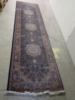 Schöner Läuferteppich  4 x 1 Meter