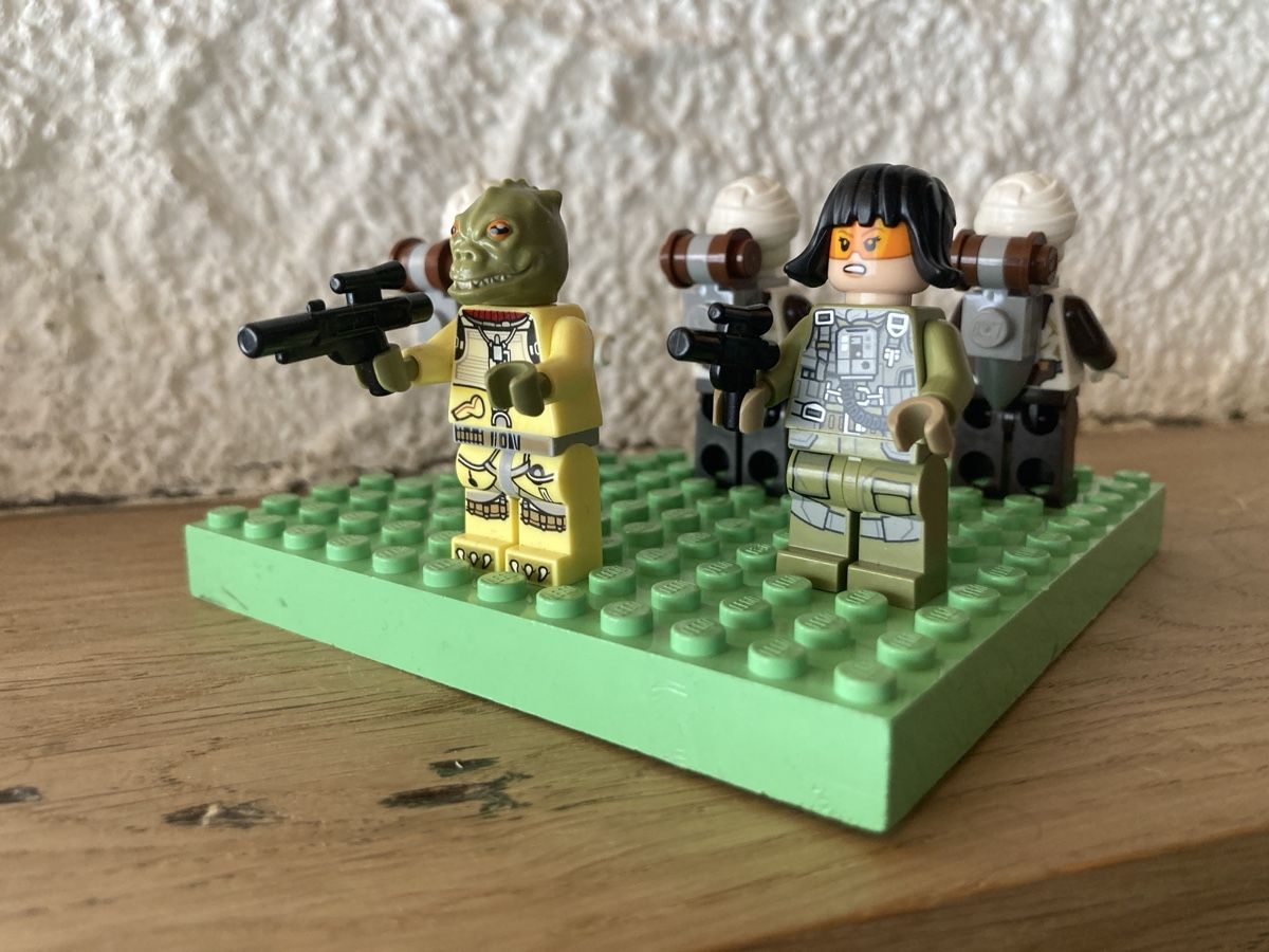 Lego Statuette: Star Wars Lego Minifigures – Usato da Aeschi b. Spiez venduto da Thunerwasser 1