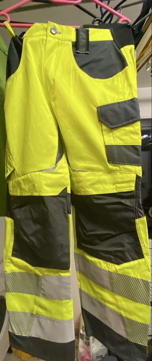 Kübler Hosen: Kübler refleciq – Neu (gemäss Beschreibung) aus Gurmels von T7.220