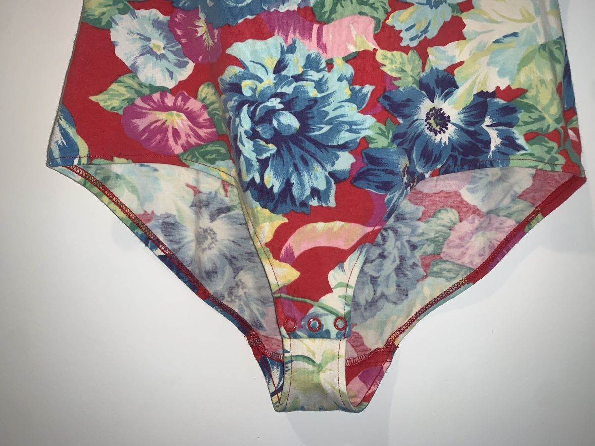 Kenzo Top: Body KENZO fleuri taille S – Usato da Lausanne venduto da Xiaoxi 2