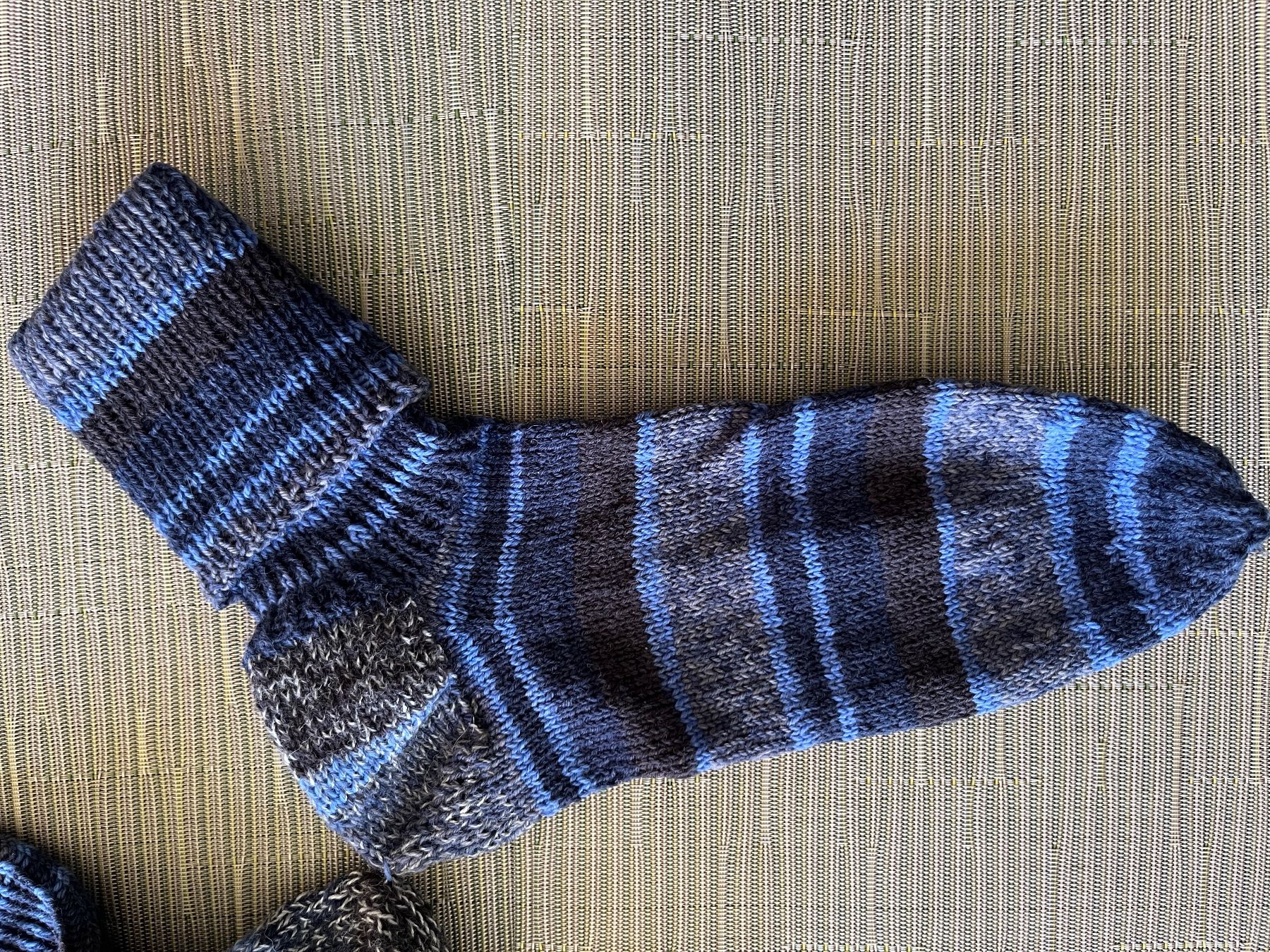 Calze: Warme, handgestrickte Socken, ca Grösse 41/42 – Nuovo e nell'imballaggio originale da Baar venduto da Aatina